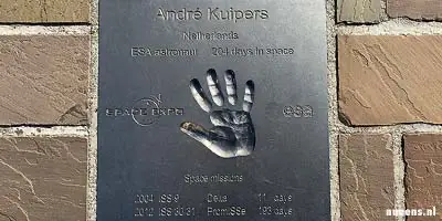 Tweede Nederlander in de ruimte, André Kuipers op de Walk of Space in Noordwijk