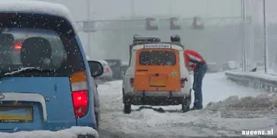 Sneeuw op de weg veroorzaakt al snel files