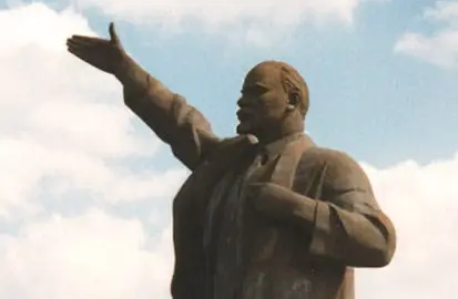 Standbeeld van Lenin, Standbeeld van Lenin