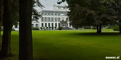 Koningin Wilhelmina vlucht naar Engeland, Paleis Soestdijk in Baarn